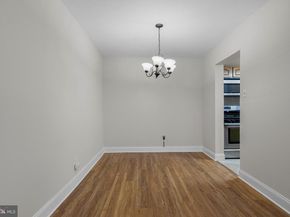 176 Drummers Lane 176, Wayne PA 19087