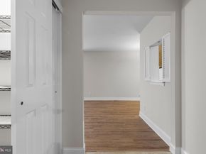 176 Drummers Lane 176, Wayne PA 19087