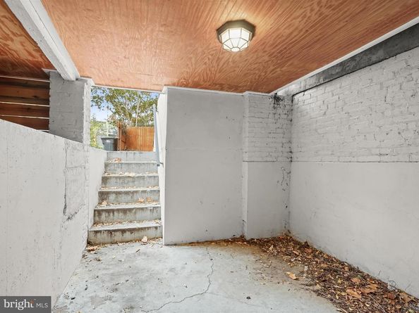 5728 8TH Street NW, Washington DC 20011