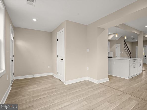 5728 8TH Street NW, Washington DC 20011