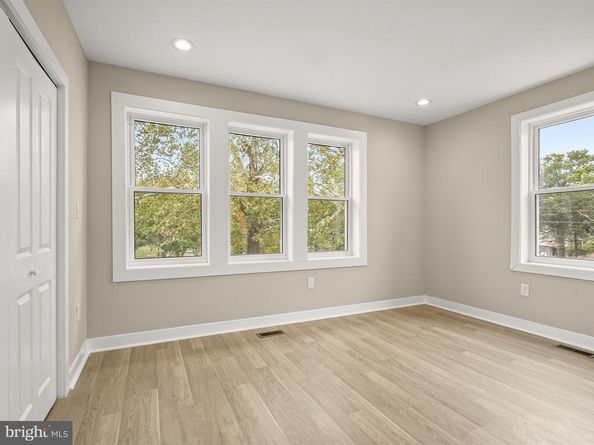 5728 8TH Street NW, Washington DC 20011