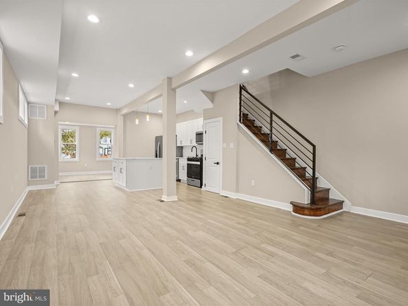 5728 8TH Street NW, Washington DC 20011