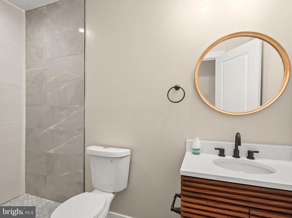 5728 8TH Street NW, Washington DC 20011