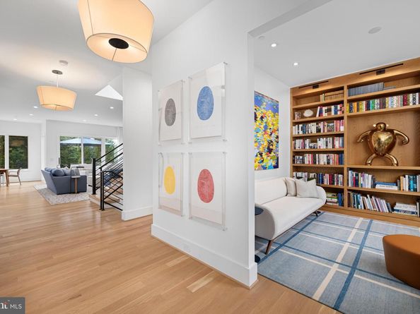 5624 Sherier Place NW, Washington DC 20016