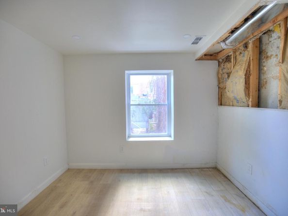1640 W Stiles Street, Philadelphia PA 19121