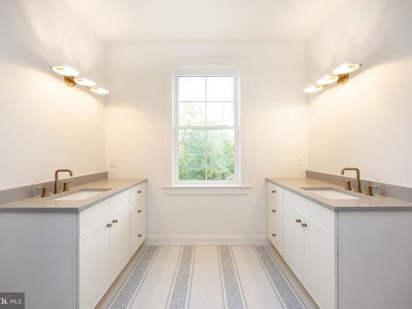1441 Berwyn Paoli Road D, Paoli PA 19301