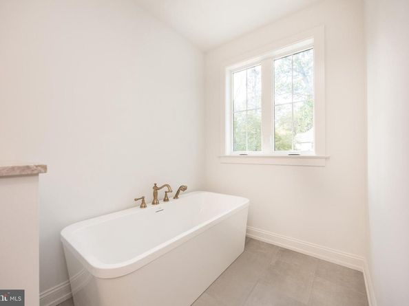 1441 Berwyn Paoli Road D, Paoli PA 19301