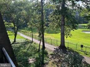 2118 Green Watch Way 10/201C, Reston VA 20191