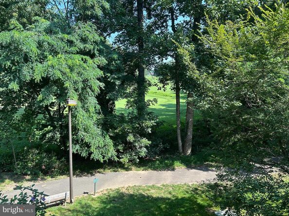 2118 Green Watch Way 10/201C, Reston VA 20191