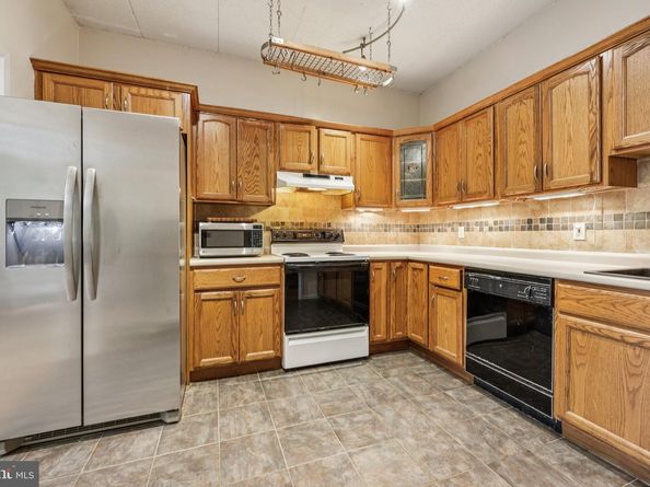 2118 Green Watch Way 10/201C, Reston VA 20191