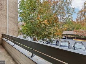 2118 Green Watch Way 10/201C, Reston VA 20191