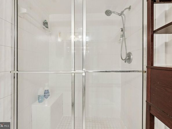 2118 Green Watch Way 10/201C, Reston VA 20191