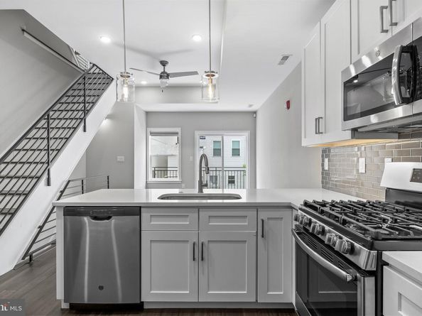 1906 E Hagert Street C, Philadelphia PA 19125
