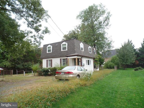 2207 Sandburg Street, Dunn Loring VA 22027