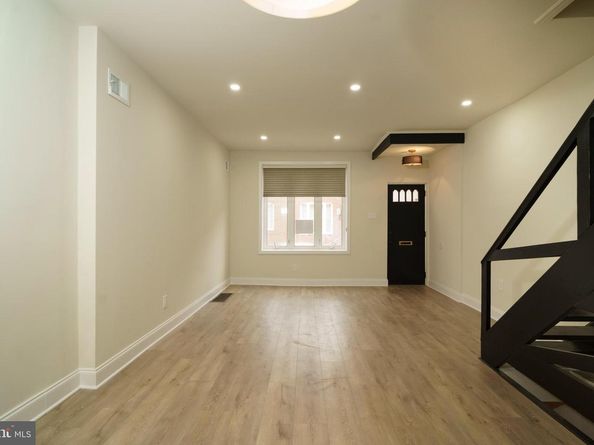 2529 S Camac Street, Philadelphia PA 19148