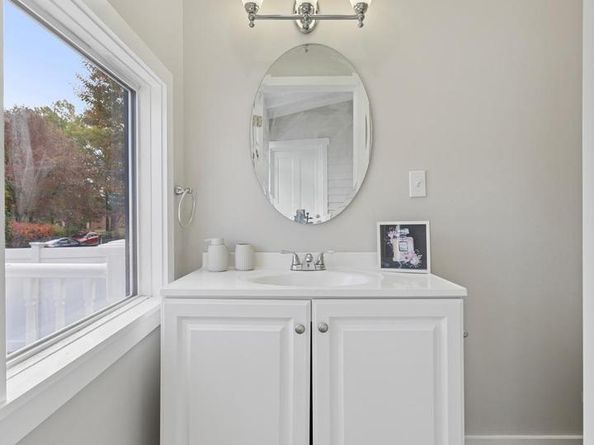 405 N Swarthmore Avenue, Ridley Park PA 19078