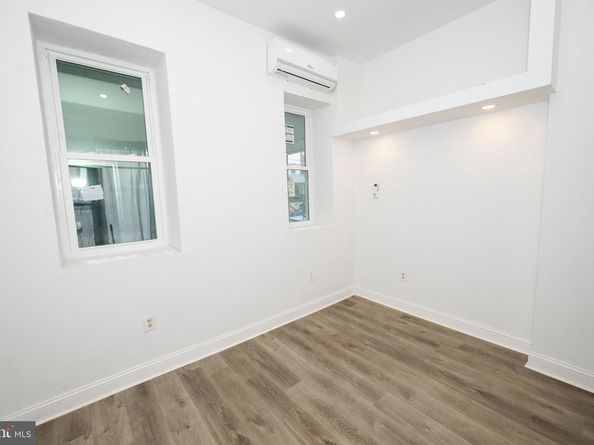 427 N 33rd Street, Philadelphia PA 19104