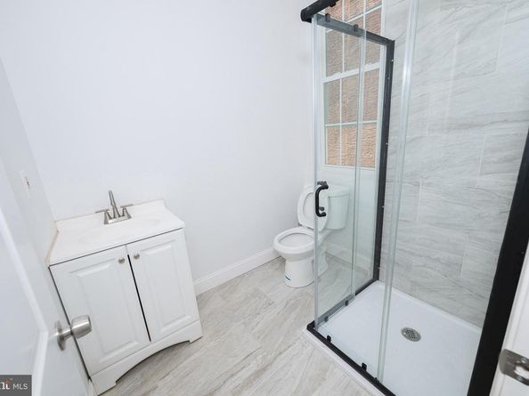 427 N 33rd Street, Philadelphia PA 19104