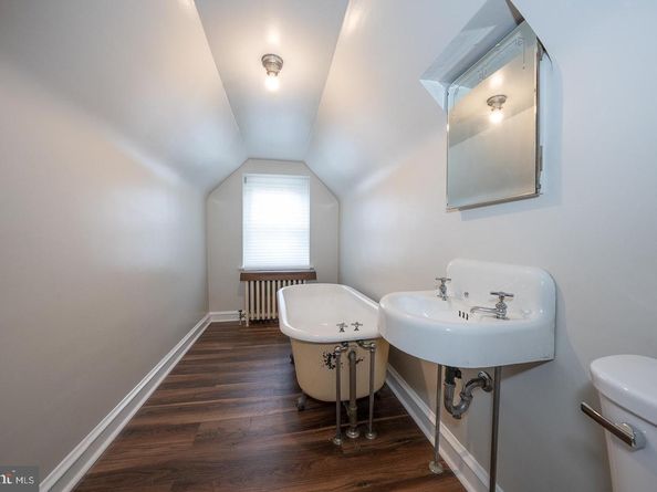 1200 W 65TH Avenue, Philadelphia PA 19126