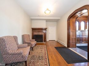 7220 Ridge Avenue G, Philadelphia PA 19128