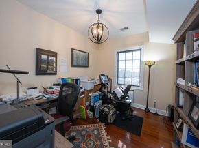 7220 Ridge Avenue G, Philadelphia PA 19128