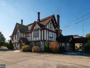 7220 Ridge Avenue G, Philadelphia PA 19128