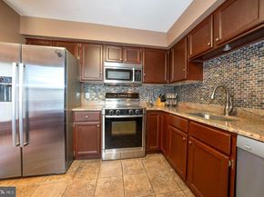 108 Valley Stream Circle 108A, Chesterbrook PA 19087
