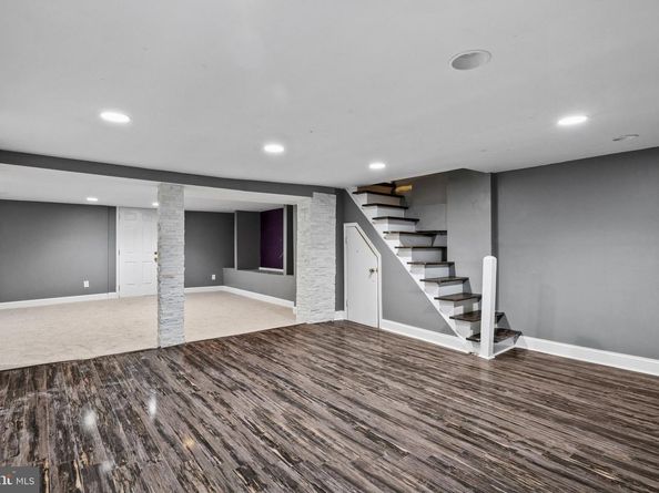 6653 Lincoln Drive, Philadelphia PA 19119