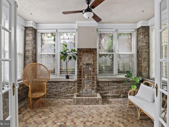 6653 Lincoln Drive, Philadelphia PA 19119