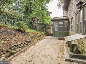 6653 Lincoln Drive, Philadelphia PA 19119