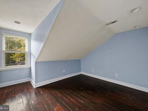 6653 Lincoln Drive, Philadelphia PA 19119