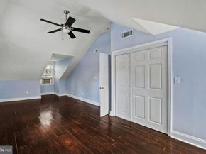 6653 Lincoln Drive, Philadelphia PA 19119
