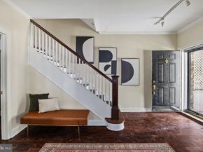 6653 Lincoln Drive, Philadelphia PA 19119