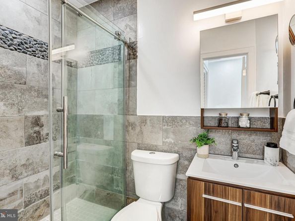 1113 Holbrook Terrace NE, Washington DC 20002