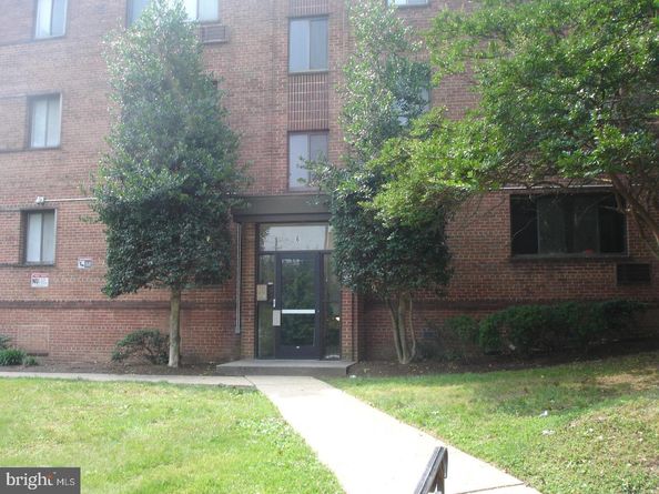 6 Galveston Street SW 103, Washington DC 20032