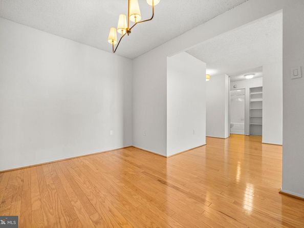 4500 S Four Mile Run Drive S 910, Arlington VA 22204