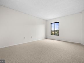 4500 S Four Mile Run Drive S 910, Arlington VA 22204