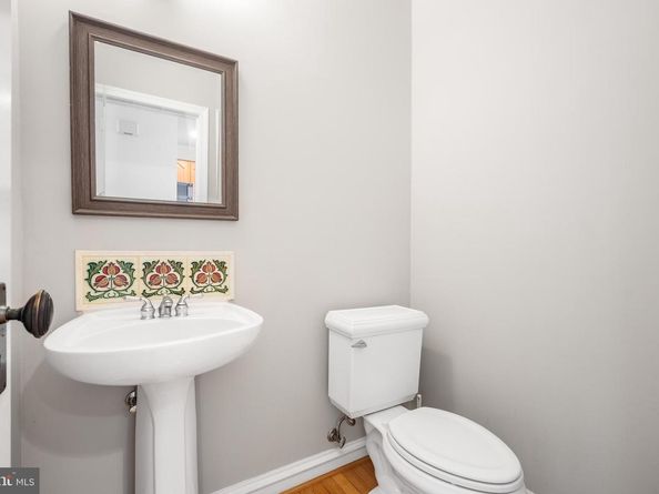 5127 Gardner Drive, Alexandria VA 22304