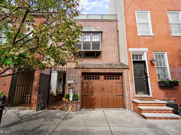 315 Fitzwater Street, Philadelphia PA 19147