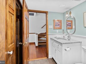 315 Fitzwater Street, Philadelphia PA 19147