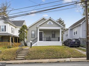 129 Old Soldiers Road, Cheltenham PA 19012