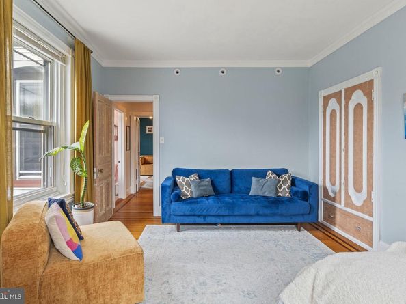 562 Leverington Avenue, Philadelphia PA 19128