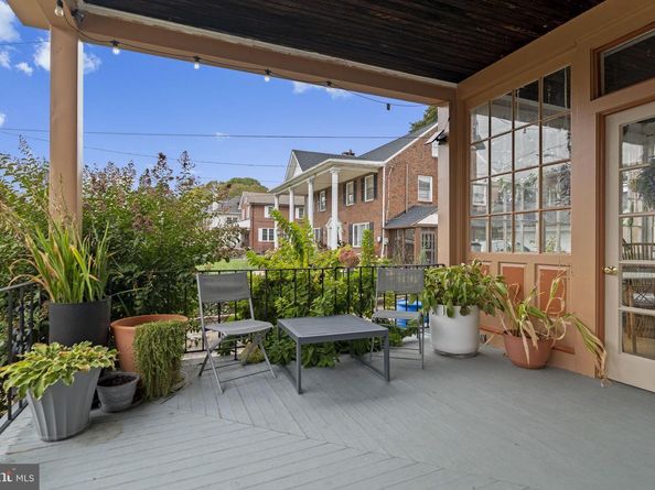 562 Leverington Avenue, Philadelphia PA 19128
