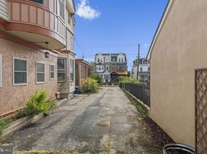 562 Leverington Avenue, Philadelphia PA 19128