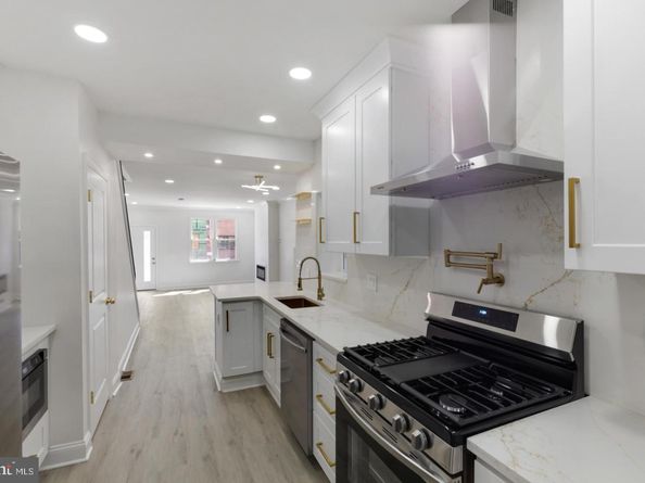 1226 S 22nd Street, Philadelphia PA 19146