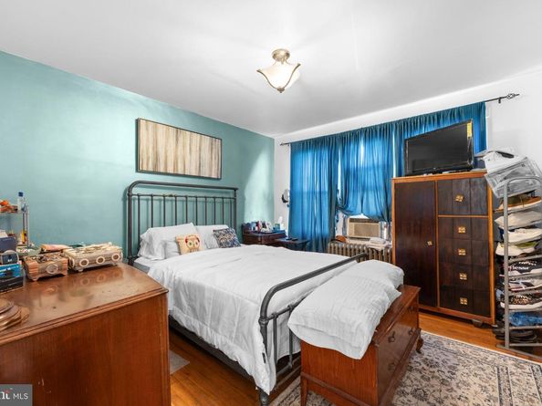 854 E Sanger Street, Philadelphia PA 19124