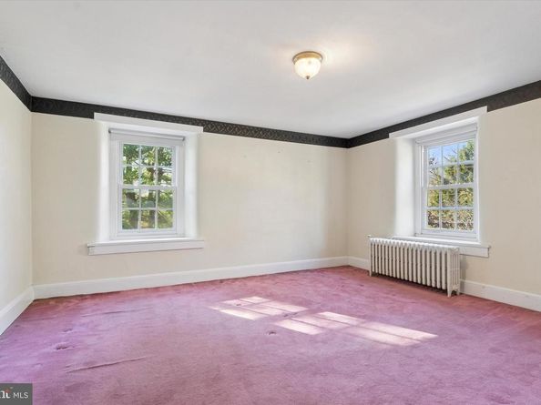 8201 New Second Street, Elkins Park PA 19027