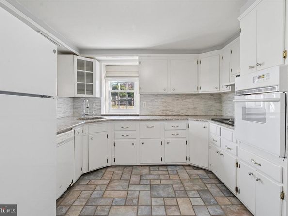 8201 New Second Street, Elkins Park PA 19027