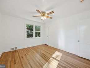 1228 Old Lane, Drexel Hill PA 19026