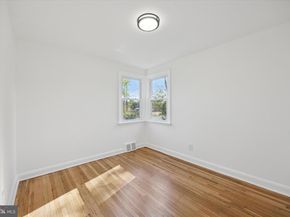 1228 Old Lane, Drexel Hill PA 19026